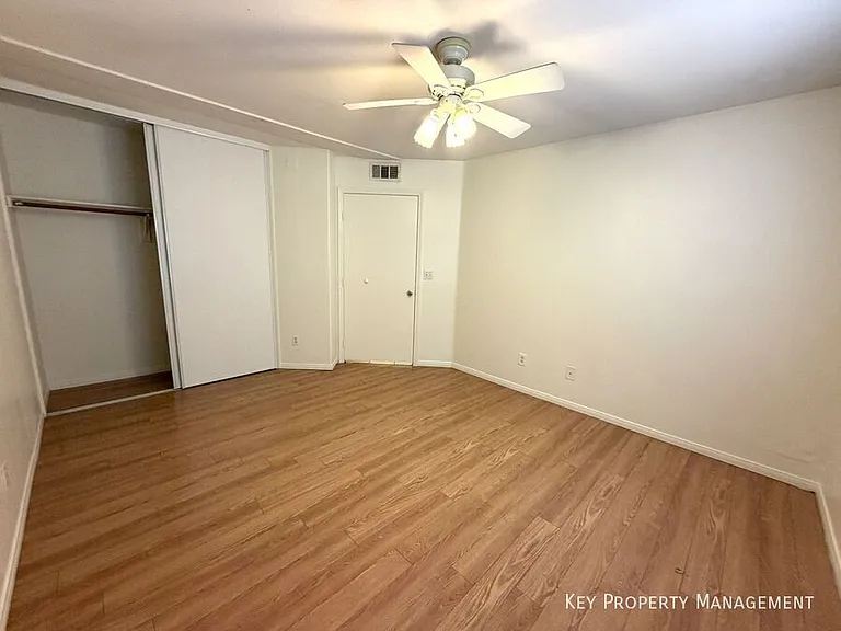 4555 E Sahara Ave #173 — Photo 13