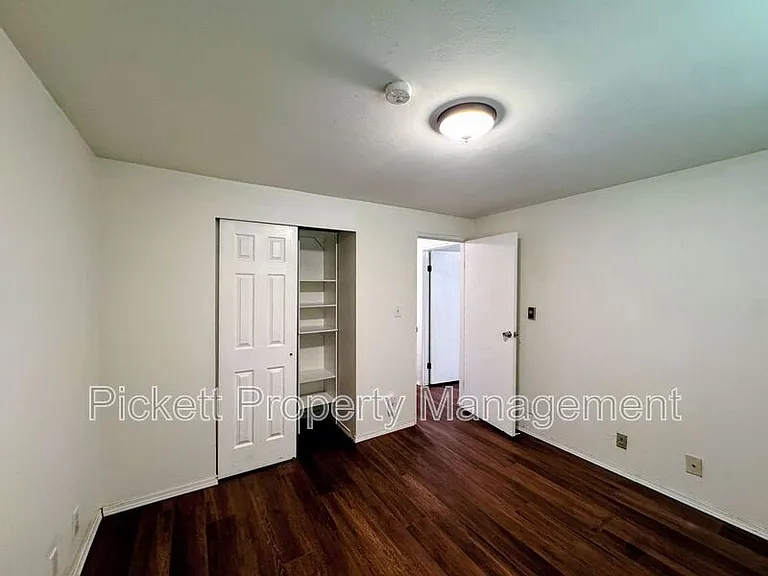 3206 Pine Rd NE #C14 — Photo 9