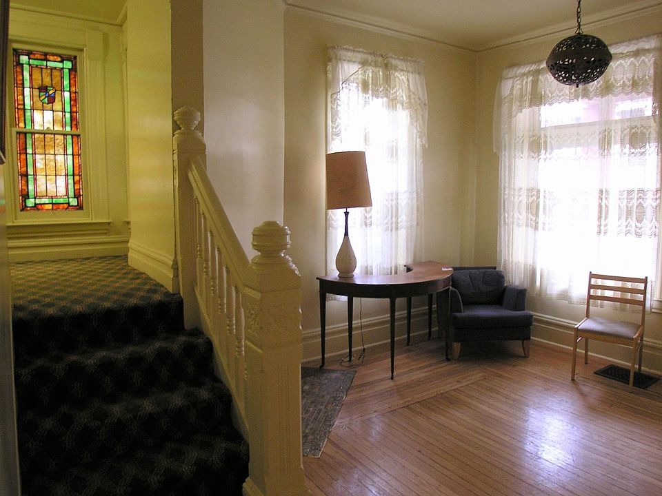 Arlington Houses