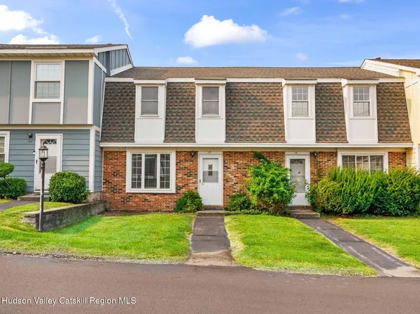 39 Sunnybrook Circle, Highland, NY 12528