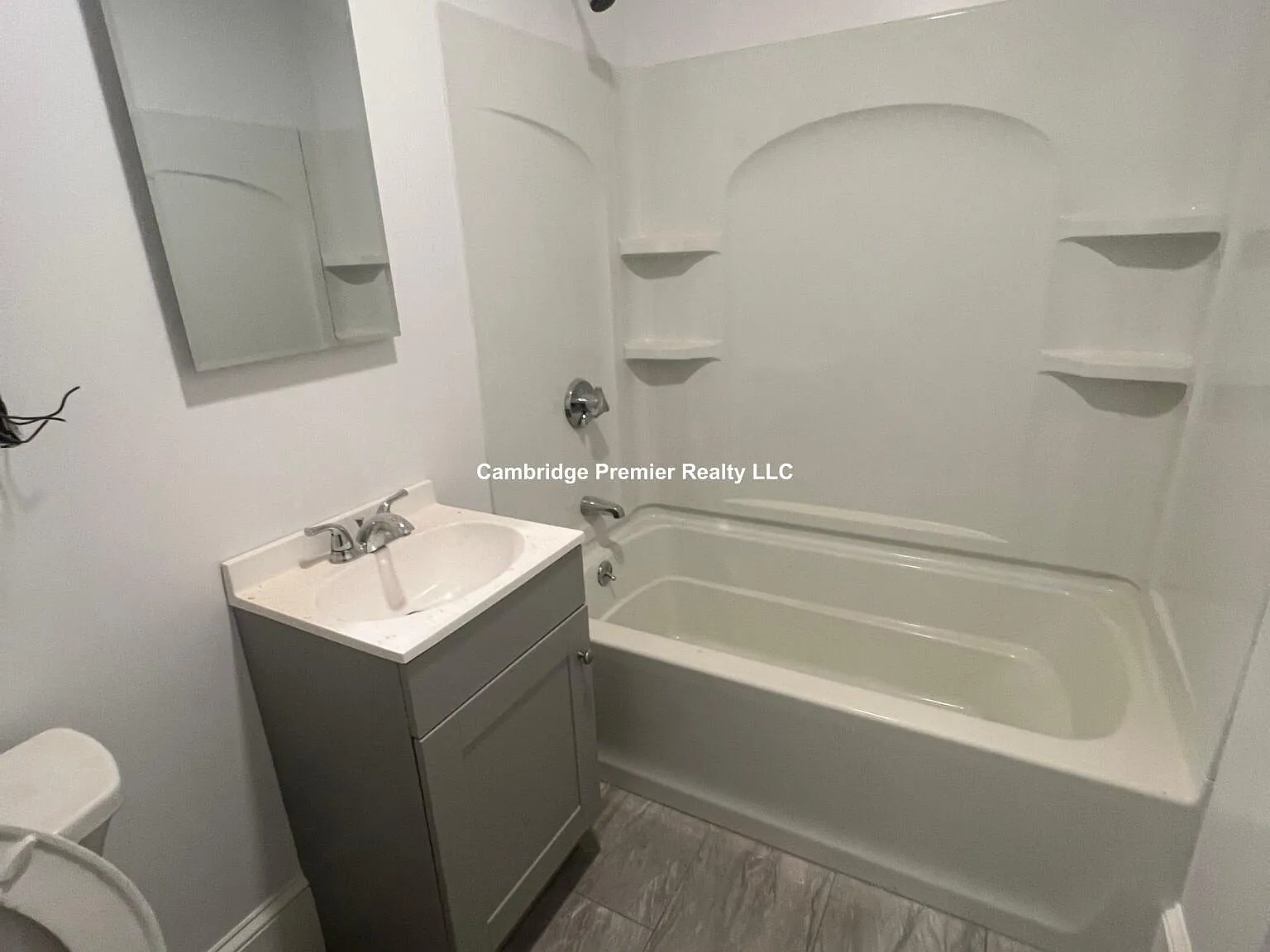 3 bed, 1200 sqft, $4,000 — Photo 4