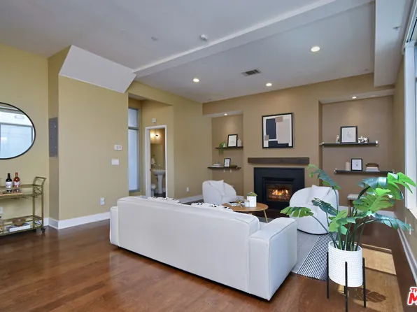 11815 Laurelwood Dr Unit 1, Studio City, CA 91604