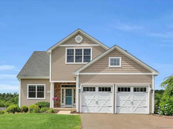 121 Roberts Trace #121, Bristol, CT 06010