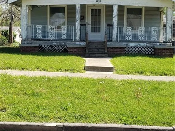 368 S McClellan St, Decatur, IL 62522