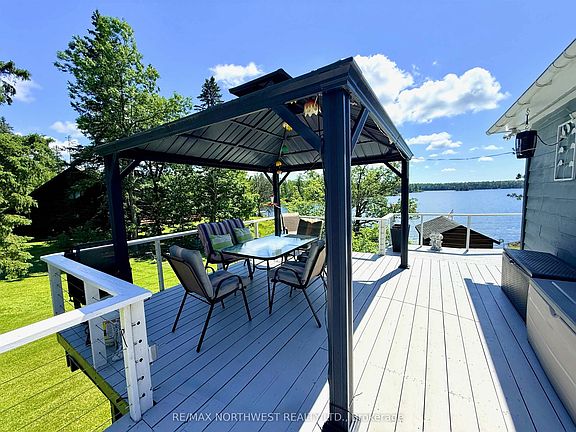 5th image of 1305 Storm Bay Rd