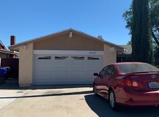 16285 Fontlee Ct, Fontana, CA 92335