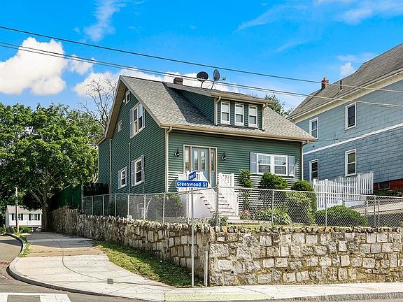 2nd image of 31 Greenwood St
