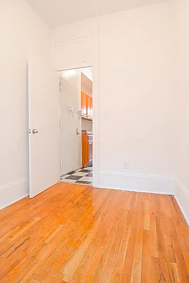 Rented by City Heights Realty | media 48