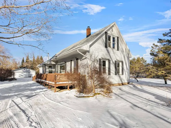 W4758 Bay De Noc Dr, Menominee, MI 49858