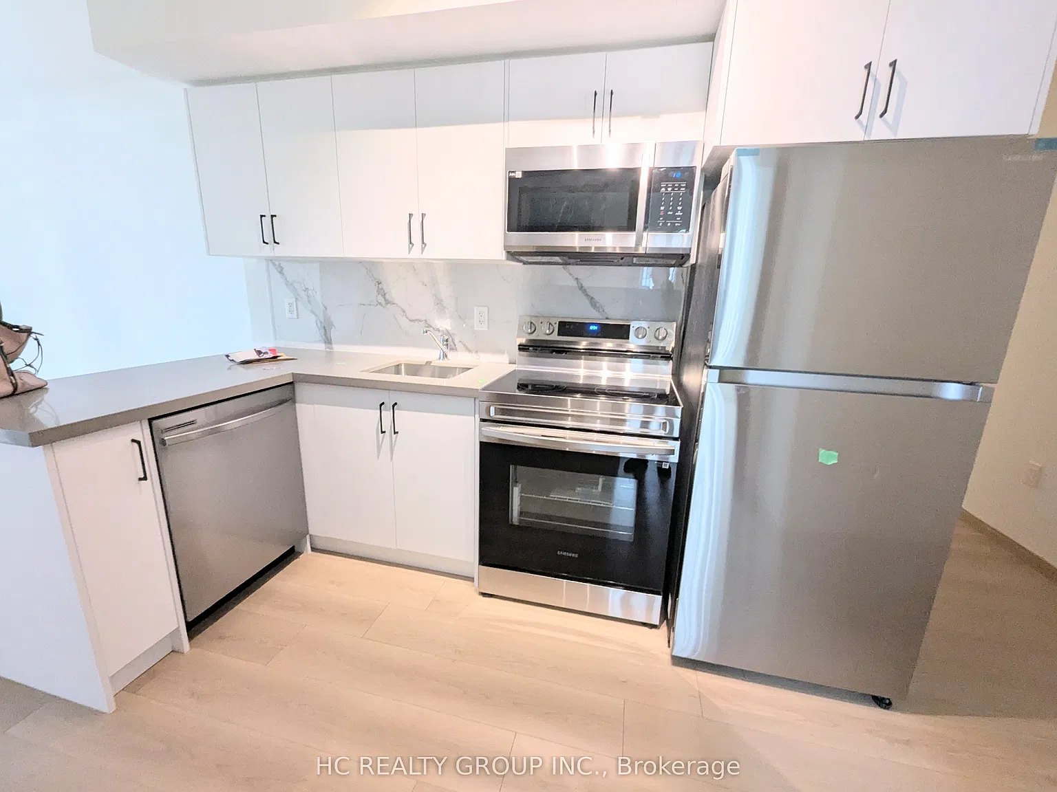 2 bed, $2,650 — Photo 4