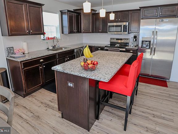 5th image of 9 Stonemill Rd