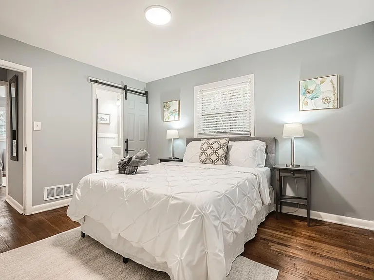 2323 Polar Rock Ave SW — Photo 23