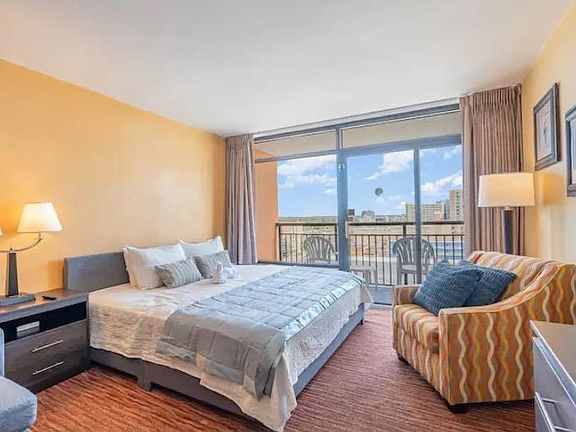 3rd image of 1501 S Ocean Blvd. #1111