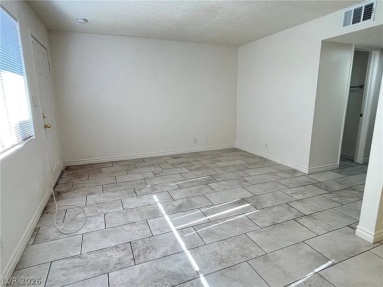 212 Orland St #28 — Photo 4