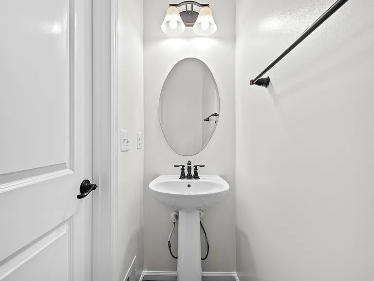 115 Hornbeam Dr — Photo 4