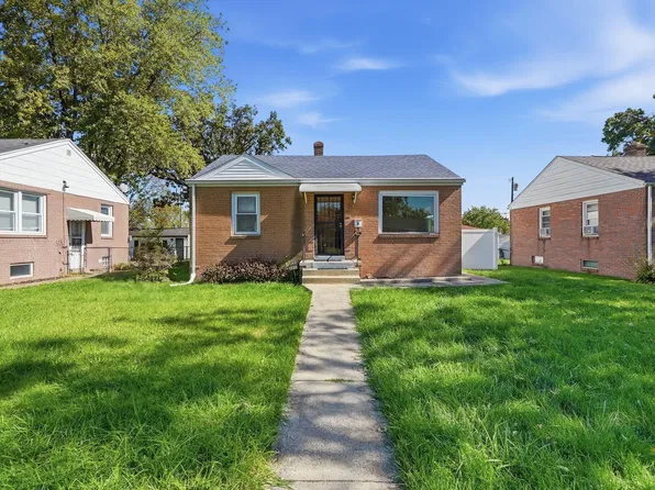 341 N California St, Hobart, IN 46342