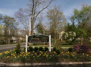 126 Woodward Ln, Basking Ridge, NJ 07920