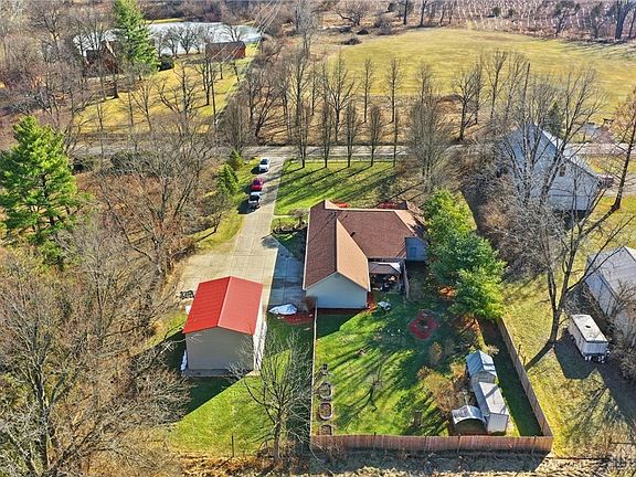 3rd image of 6981 Fishburg Rd