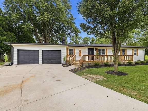2nd image of 2610 E Epler Ave