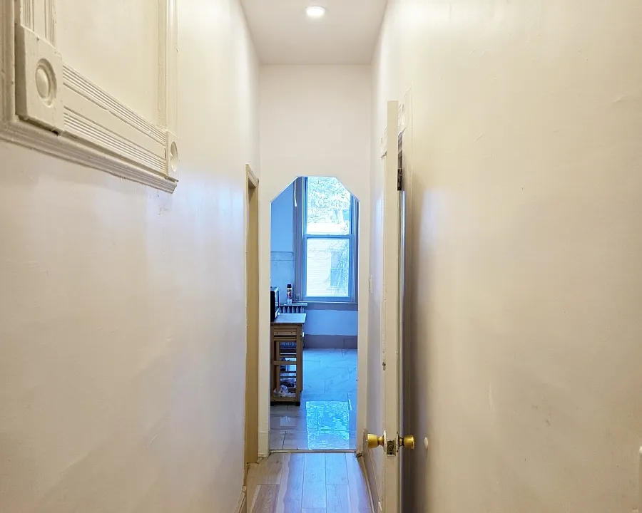 70 Weirfield St #3-1
