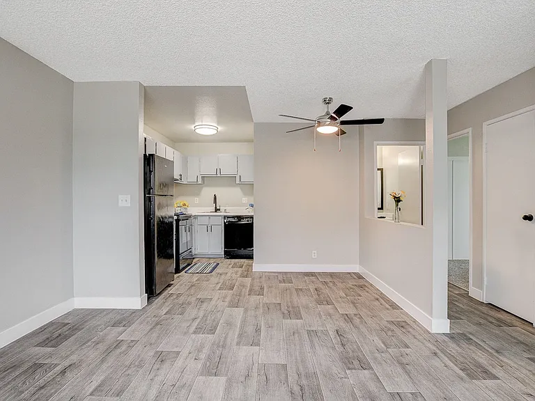 Cameron Apartments For Rent in Las Vegas