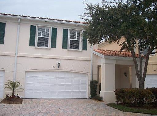 1st image of 69 Laurel Oaks Cir