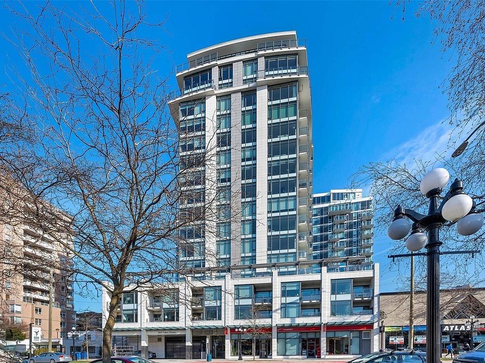 1st image of 960 Yates St #806