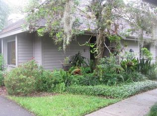 301 Old Mill Pond Rd, Palm Harbor, FL 34683