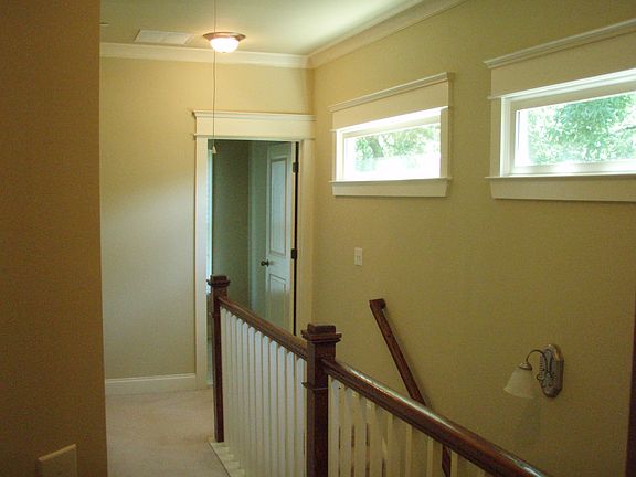 5th image of 185 Blackwell Ln