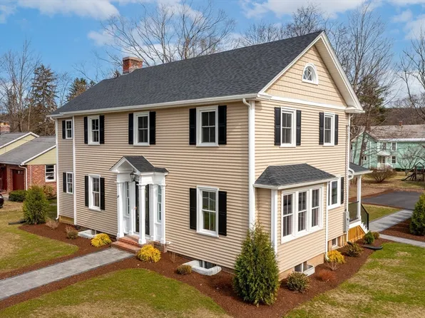 278 Main St, Easthampton, MA 01027