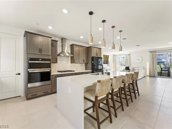 1537 Little Penguin St, Las Vegas, NV 89138