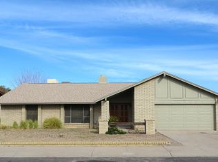 6132 W Larkspur Dr, Glendale, AZ 85304