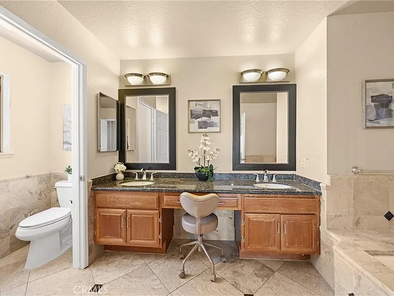 11109 Cedar Creek Dr — Photo 29
