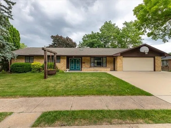 538 Saint George St, Dubuque, IA 52003