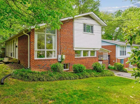 5617 Hershey Ln, Alexandria, VA 22312