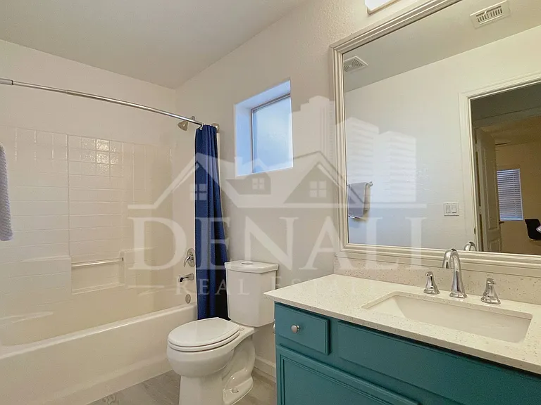 8144 W Beck Ln — Photo 23