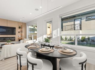 9312 Ebor Rd, Delta, BC V4C4R3