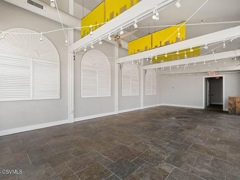 494 Mill St — Photo 23