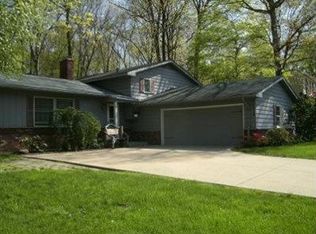 8503 Oak Knl, Warren, OH