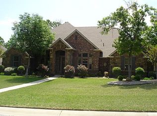 108 Silver Hill Ct, Lakeside, TX 76108