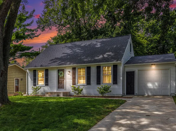 637 Faircrest Ave NW, Grand Rapids, MI 49534