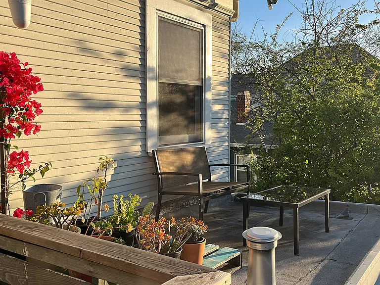 1815 Derby St #D — Photo 9