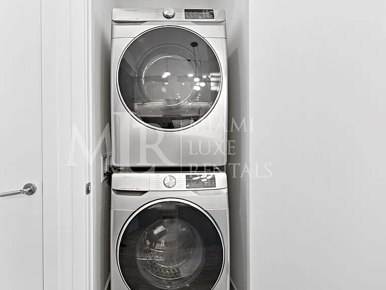 236 NE 28th St #151 — Photo 3