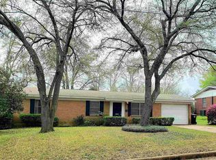 2215 Airline Dr, Tyler, TX 75701