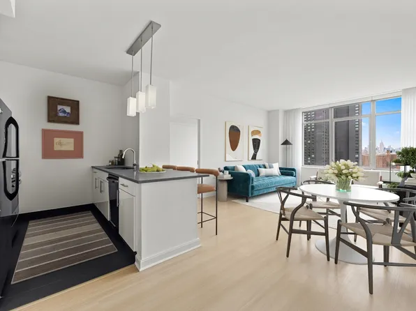 81 Fleet Pl APT 12D, Brooklyn, NY 11201