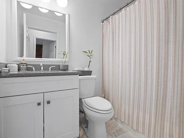 277 E Alpine Dr — Photo 13