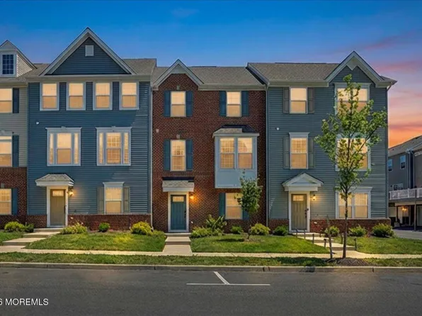 77 Anchor Way, Cliffwood, NJ 07721