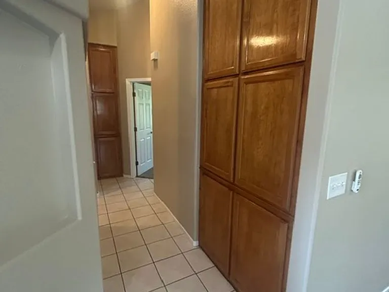 2744 W Ceres Ct — Photo 11
