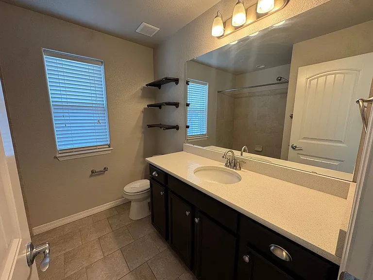 6131 Anders Ridge Ln — Photo 15