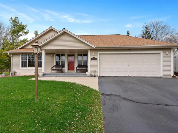 W165N9860 Mary Kay LANE, Germantown, WI 53022